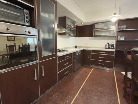 Departamento 5 ambientes con 1 baño