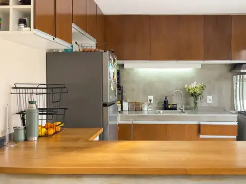 Departamento 4 ambientes con 2 baños