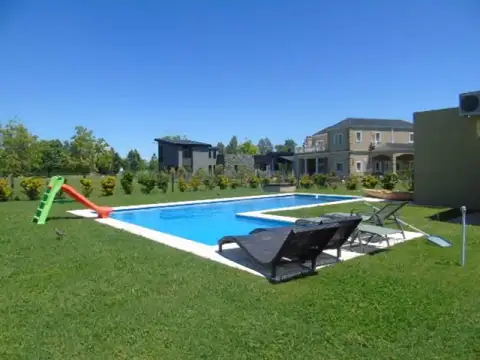 Casa  en Venta en Los Jazmines, Pilar del Este, G.B.A. Zona Norte