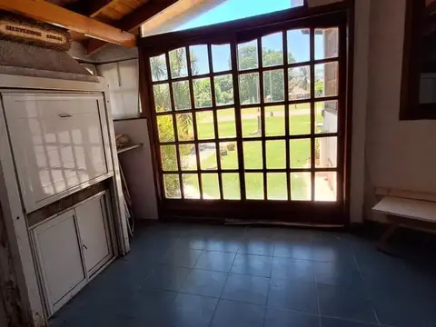 ALQUILER CASA 4 AMB EN MONTE GRANDE