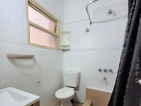Depto Tipo Casa 2 ambientes con 1 baño