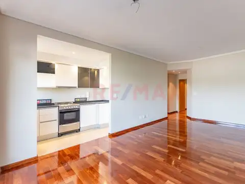 Departamento en Alquiler con 1 cocheras