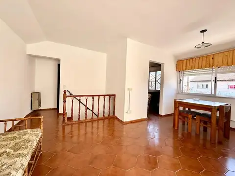 PH 2 AMBIENTES A PASOS DE AV. SAN MARTIN 