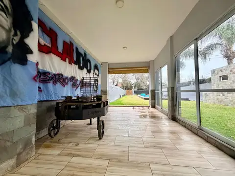 VENTA CASA DE 3 DORMITORIOS EN FUNES - GARITA 18