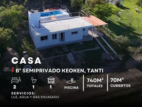 VENTA DE CASA DE DOS DORMITORIOS Y PISCINA EN BARRIO SEMI PRIVADO KEOKEN, TANTI