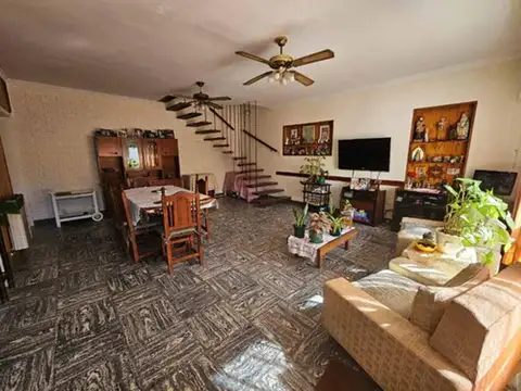 Casa a la Venta en Quilmes Este