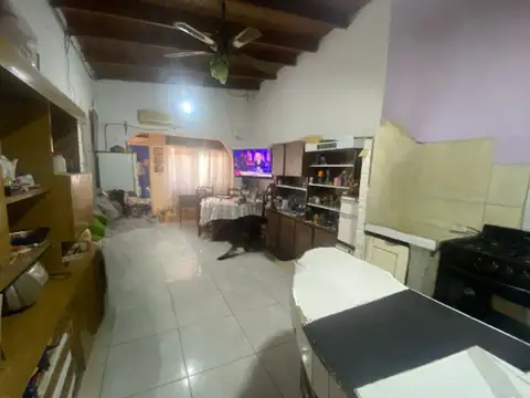 CASA 4 AMBIENTES VILLA MADERO VENTA