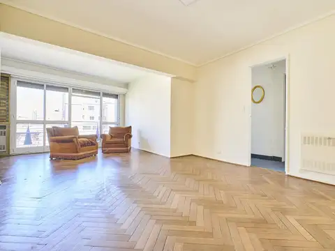 Venta Departamento 3 ambientes c/dependencias piso alto Recoleta - Apto crédito