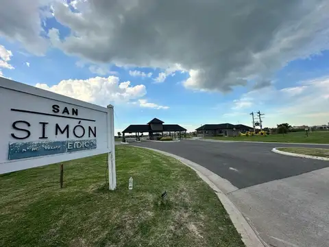 Venta Lote en barrio San Simon Canning.