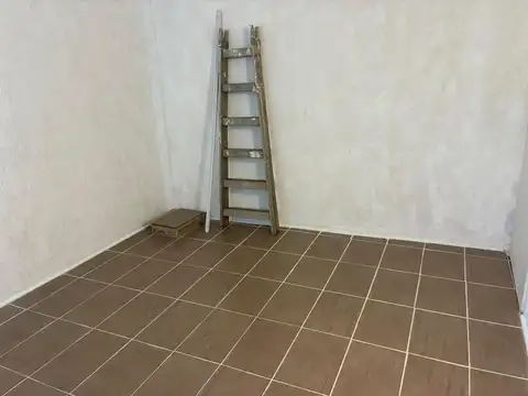 Departamento en Alquiler en Pompeya, $ 380.000