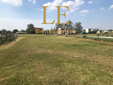 Terreno en Venta en San Sebastian, USD 45.000