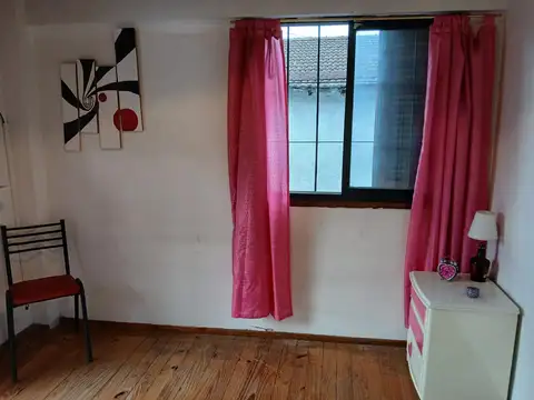 Depto Tipo Casa en Venta en Castelar, USD 65.000