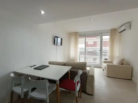 Departamento en Venta en La Perla Sur, USD 122.000