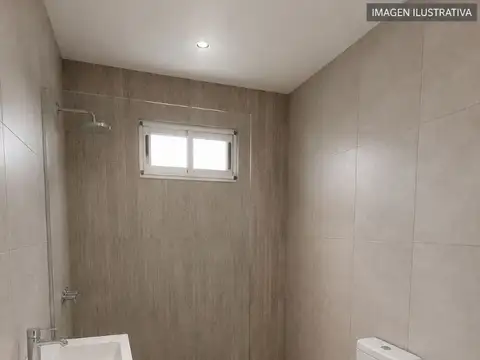 VENTA CASA CON PILETA BARRIO ESTILO CAMPO CANNING