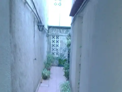 Depto Tipo Casa en Alquiler de Monoambiente