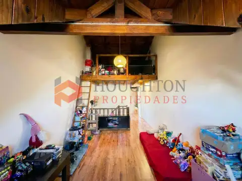 Depto Tipo Casa en Venta de 4 ambientes