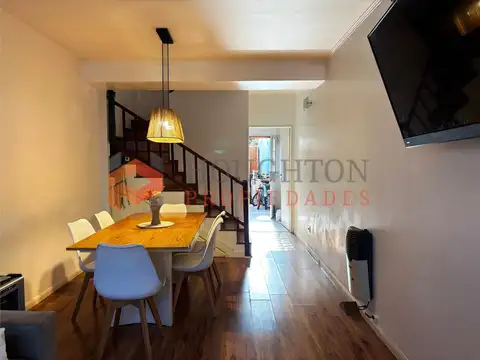 Depto Tipo Casa 4 ambientes con 1 baño