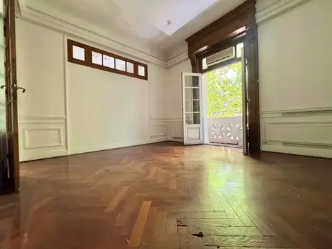 Departamento en Venta de 5 dormitorios