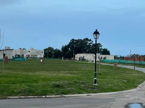 1 Esquina 4