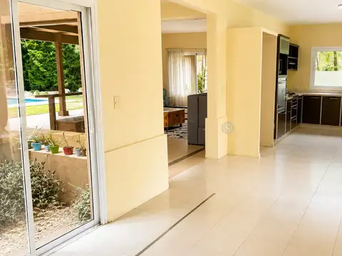 Casa en Venta en La Delfina, USD 245.000