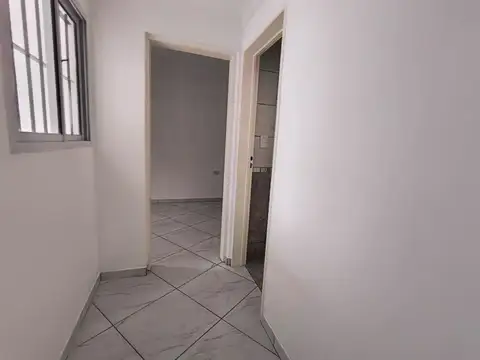 Depto Tipo Casa 4 ambientes con 1 baño