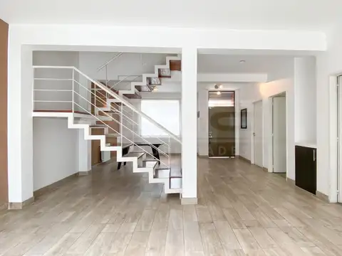Casa en Alquiler al Sur