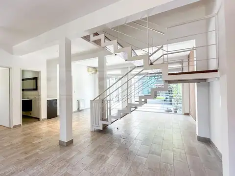 Casa en Alquiler de 3 dormitorios