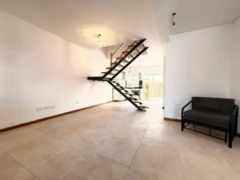DUPLEX A ESTRENAR TIPO CASA