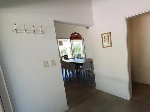 Casa en venta - 5 Dormitorios 5 Baños - Pinamar