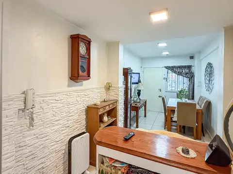 2 AMBIENTES A LA CALLE. PASEO ALDREY.