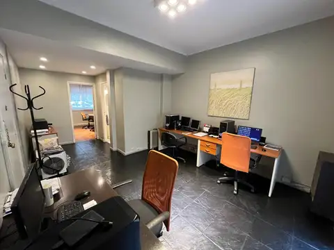 Oficina 2 ambientes con 1 baño