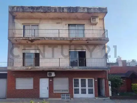 Venta Departamento 3 Ambientes con balcón