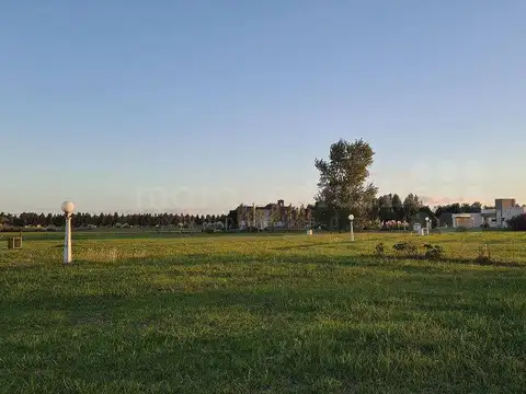 Terreno en Venta 38,89  mts Frente