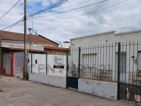 Belgrano 2300, Piso 0