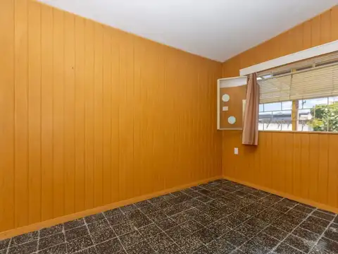 Casa en Alquiler con 1 cochera