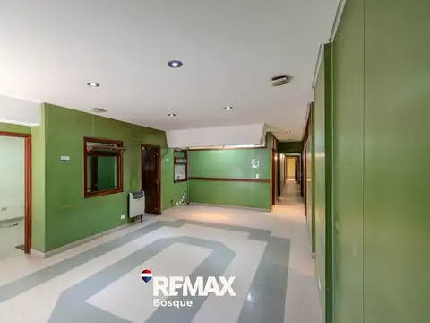 Local en Alquiler en Pinamar, USD 27.000