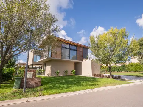 Casa en Venta en Ayres Plaza, La Lonja, Pilar, GBA Norte - 100