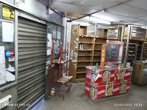 LOCAL EN ESQUINA 110M2 SAN JUSTO