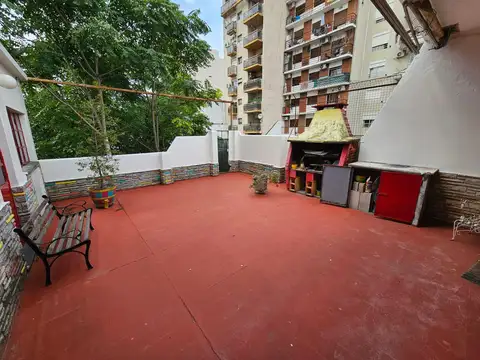 ALQUILER PH 3 AMBIENTES CON PATIO Y PARRILLA - VILLA PUEYRREDON