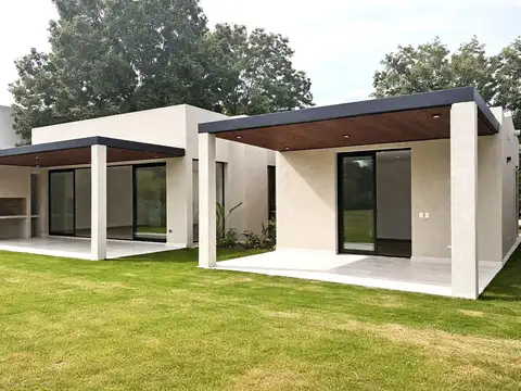 VENTA CASA CLUB POLO CENTAUROS A ESTRENAR