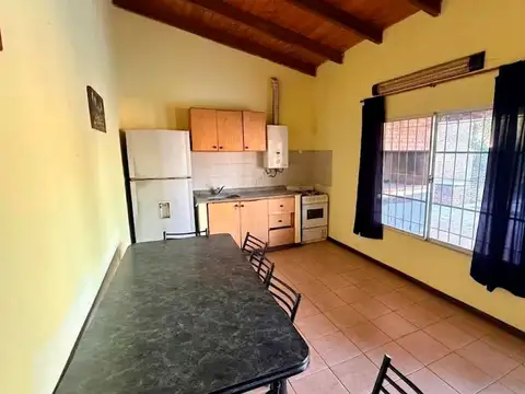 CASA EN VENTA 1 DORMITORIO FUNES