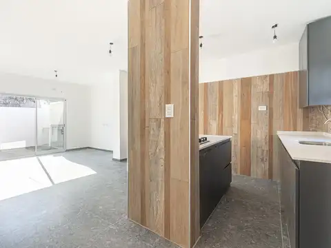 Depto Tipo Casa en Venta de 1 dormitorio