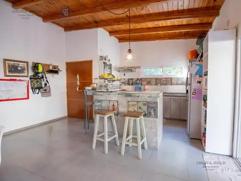 CASA DE 3 DORMITORIOS CON PILETA EN COUNTRY LOS MOLINOS