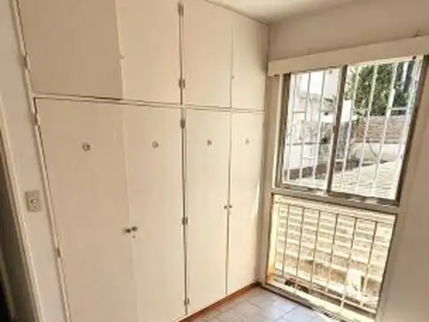 Departamento 5 ambientes con 1 baño