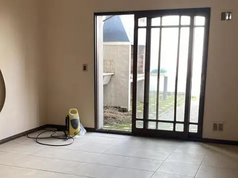 Casa en Venta en Ramos Mejía, USD 135.000