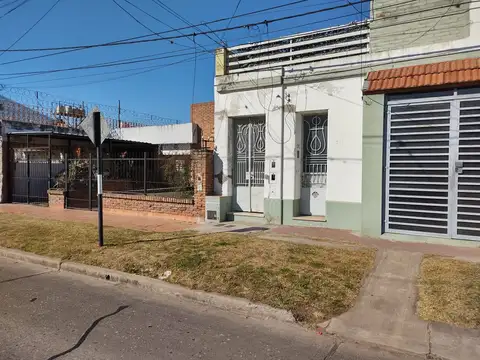 HERMOSO DEPTO INTERNO CON PATIO, TERRAZA Y PARRILLERO