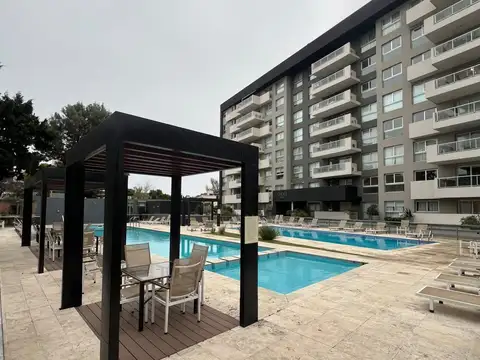 Departamento en Alquiler en Las Rosas, $ 850.000