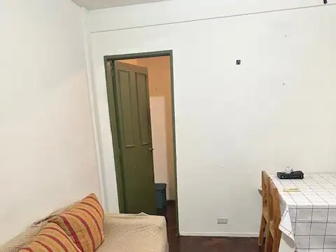 Tucumán 2200, Piso 4