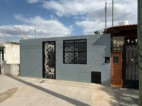 Casa 2 dorm en venta y Alquiler  Barrio las lilas