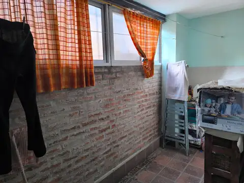 Depto Tipo Casa en Venta en General San Martín, USD 65.000